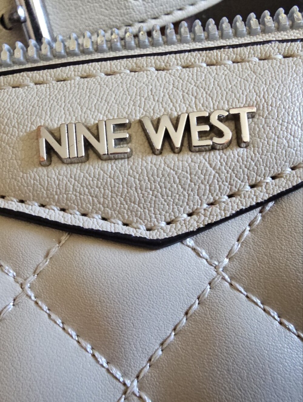 Nine West Cream Satchel And Purse Tote Clutch Crossbody - Picture 2 of 13